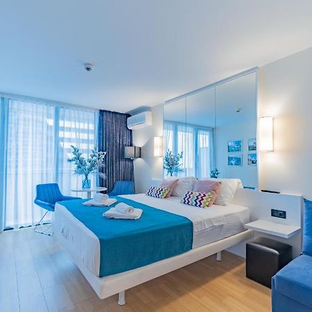 Smart Aparthotel Orbi City Batumi Bagian luar foto
