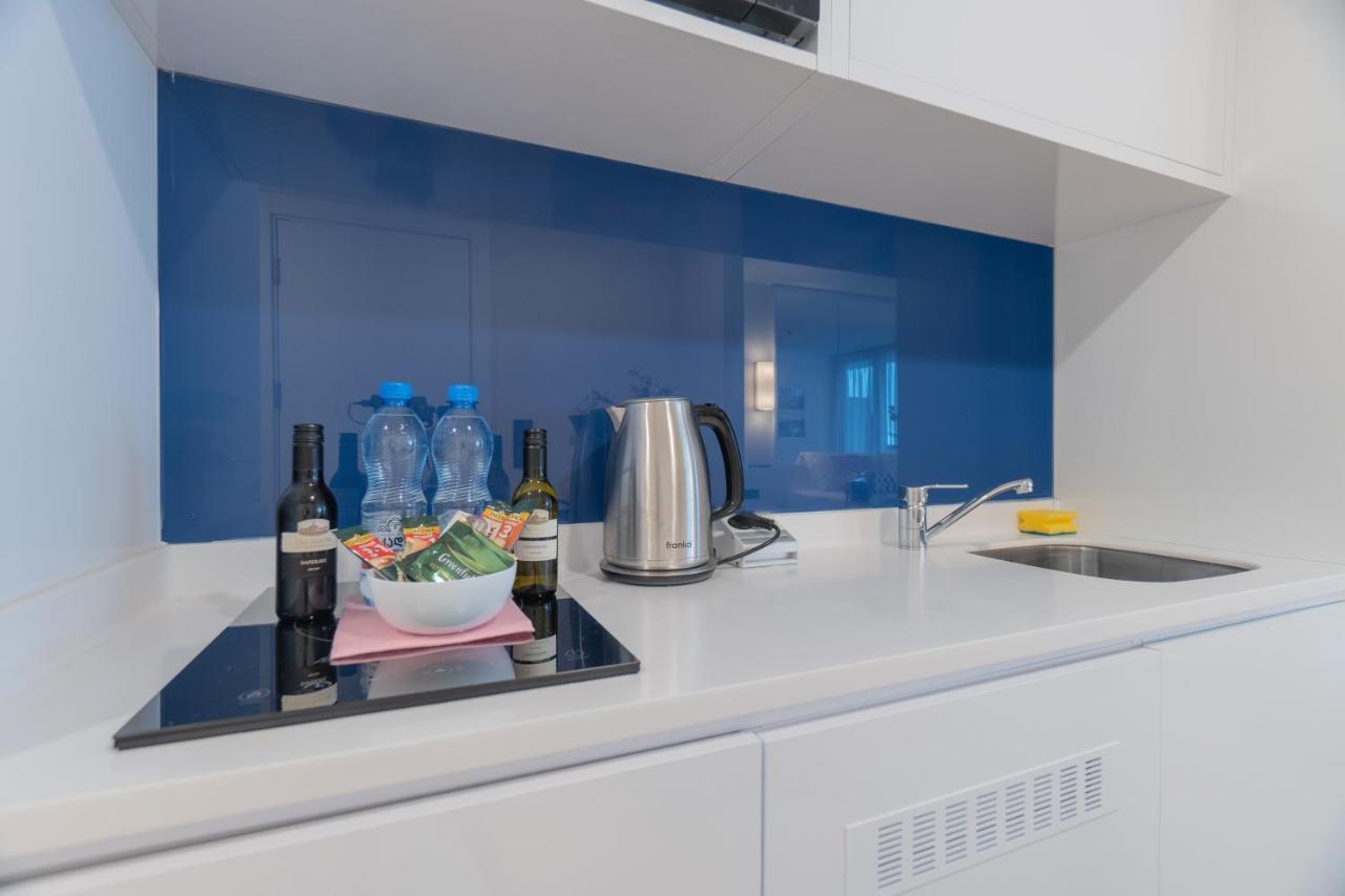 Smart Aparthotel Orbi City Batumi Bagian luar foto