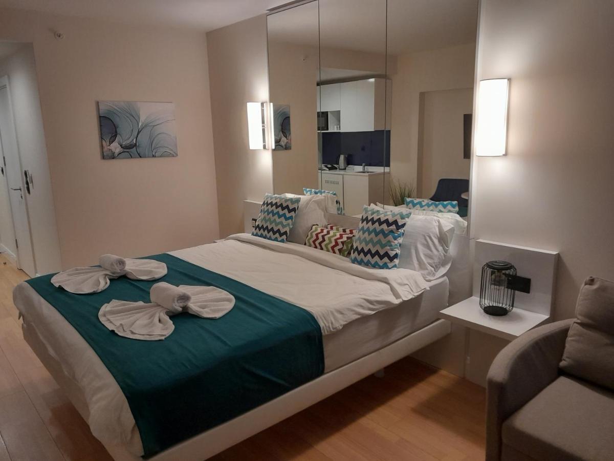Smart Aparthotel Orbi City Batumi Bagian luar foto