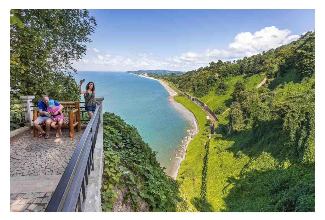 Smart Aparthotel Orbi City Batumi Bagian luar foto